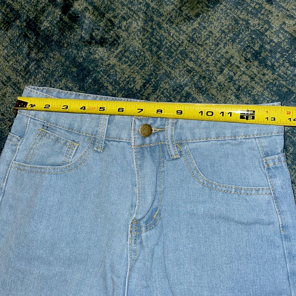 NWB Ripped Wide Leg Jeans - Picture 6 of 8